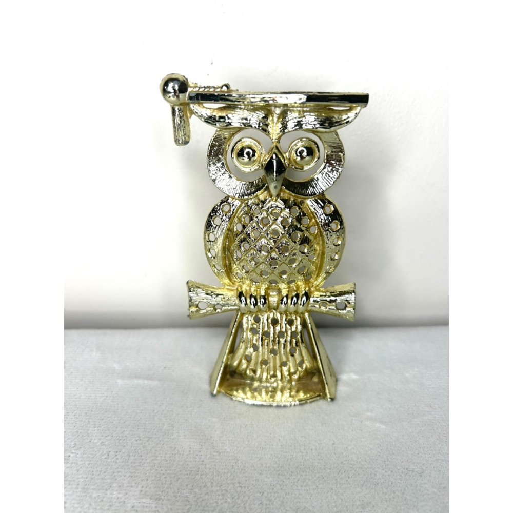 Vintage 1980s Gold Owl earring holder Figurine